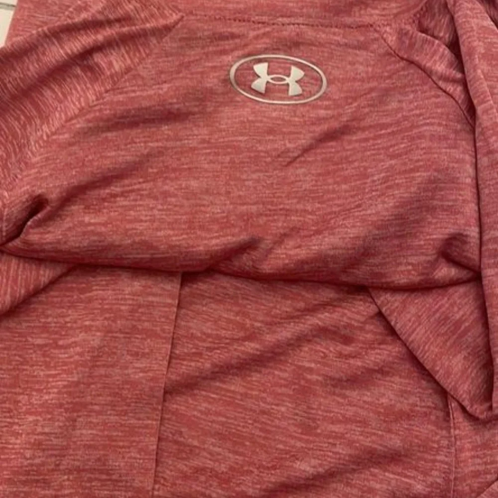 BRAND NEW women under armour athletic long sleeve top size S - Picture 4 of 4